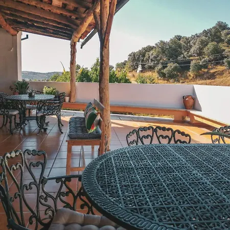 Casa De Pimenteis