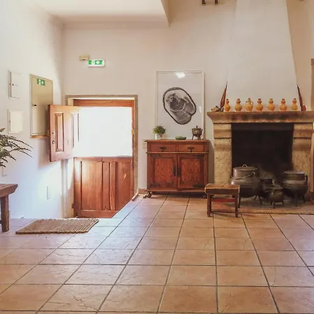 Casa De Pimenteis