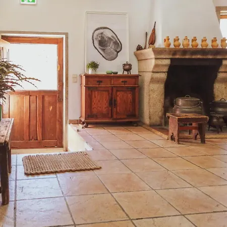 Casa De Pimenteis